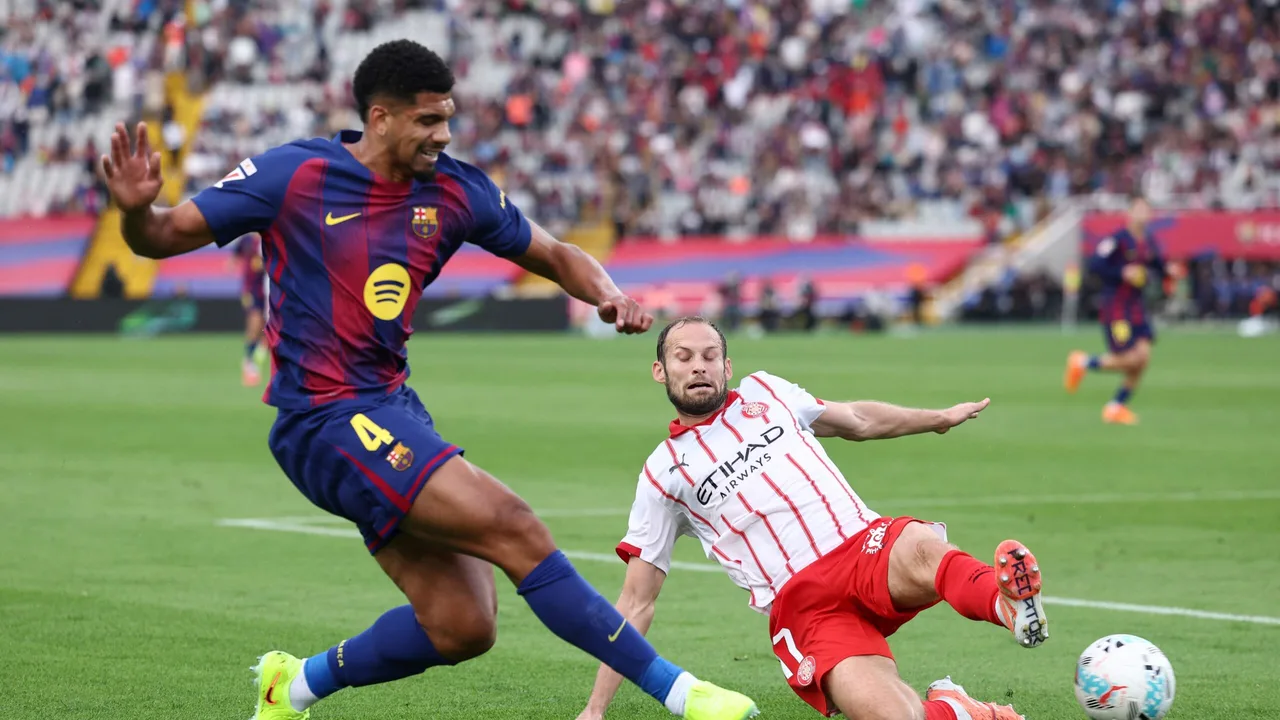 القنوات الناقلة.. موعد صدام جيرونا وبرشلونة وطرق متابعة اللقاء في الدوري الإسباني